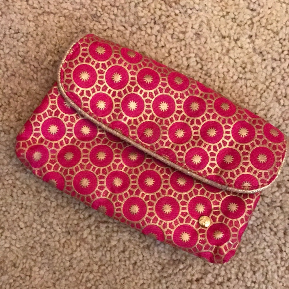 Stephanie Johnson travel pouch